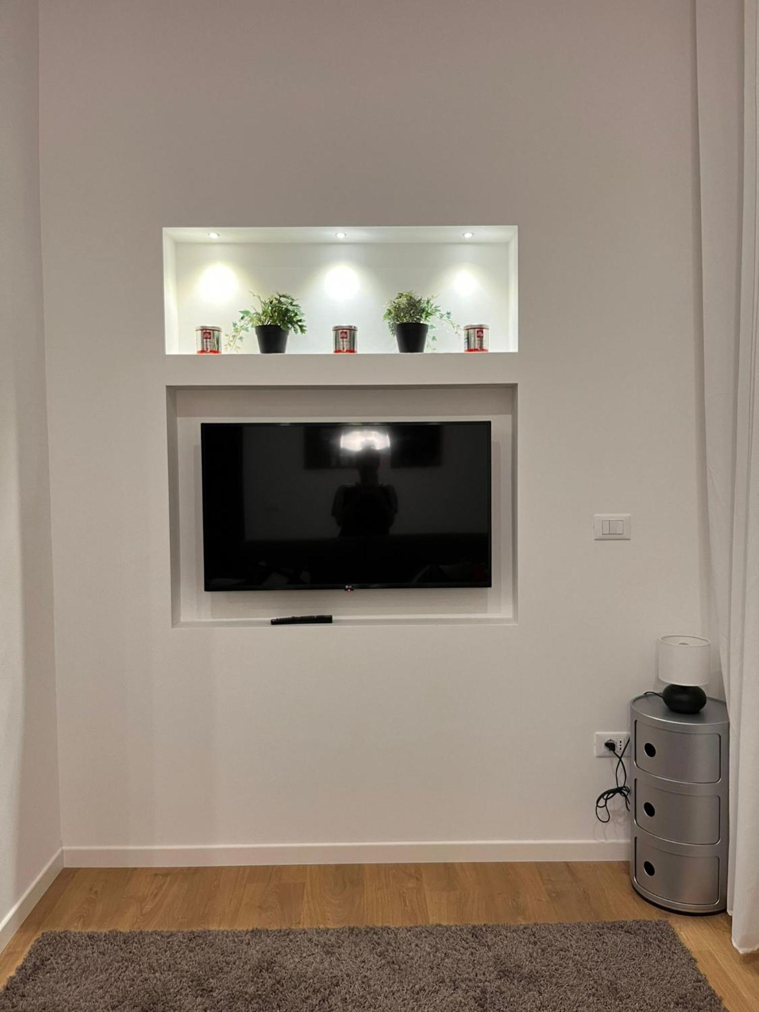 Trieste Centrale Luxury Apartament In Stile Moderno Εξωτερικό φωτογραφία