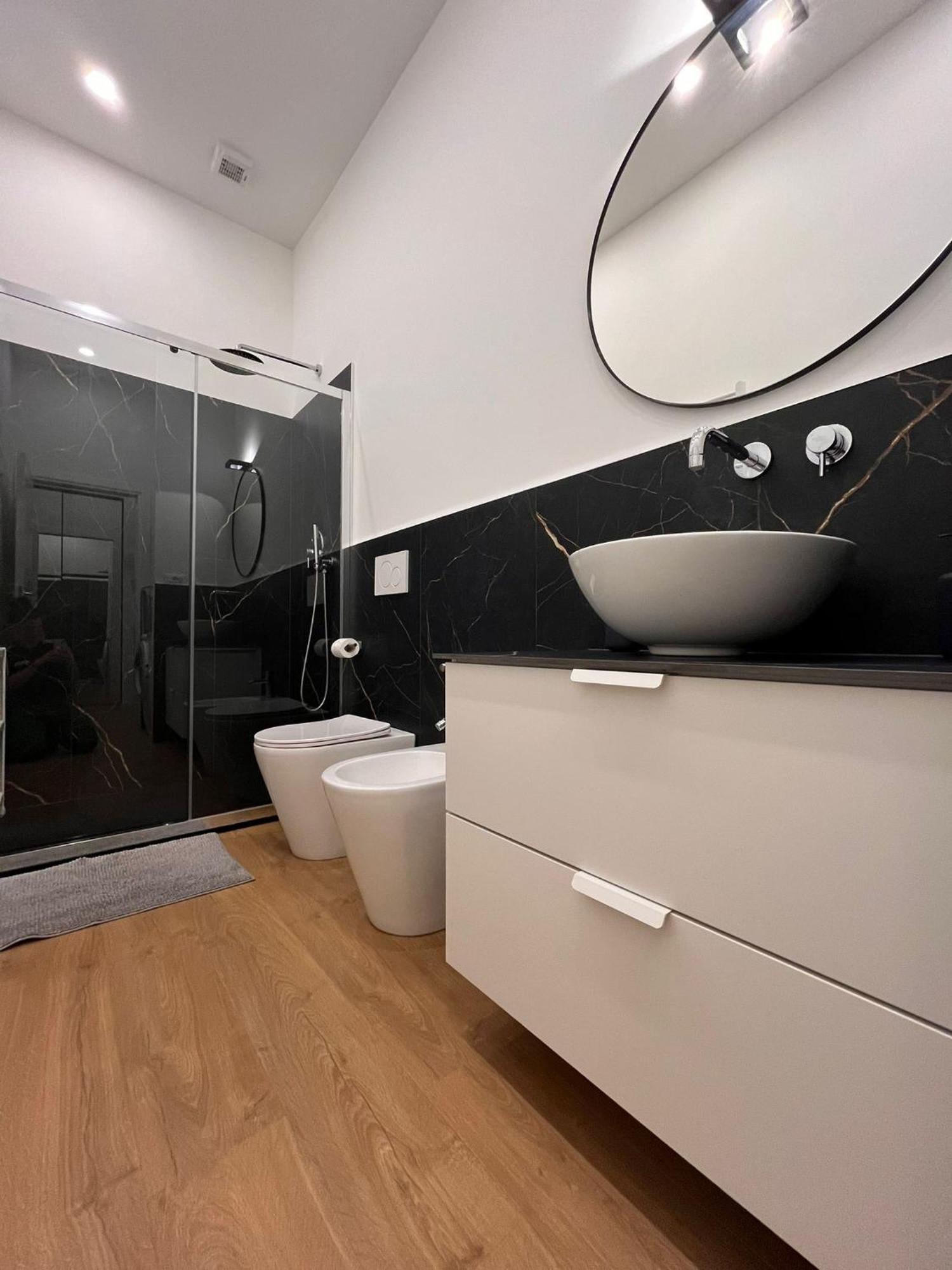 Trieste Centrale Luxury Apartament In Stile Moderno Εξωτερικό φωτογραφία