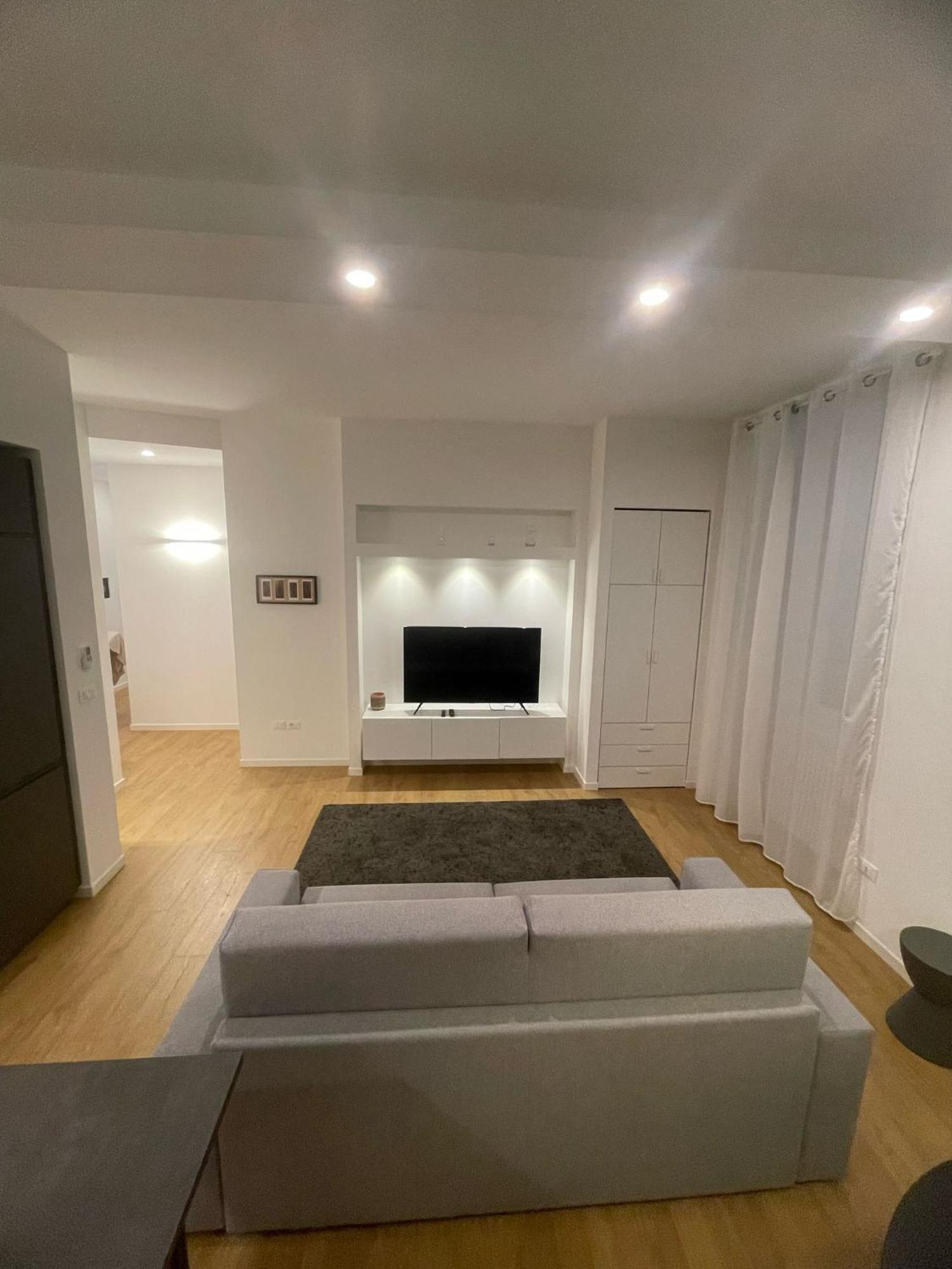 Trieste Centrale Luxury Apartament In Stile Moderno Εξωτερικό φωτογραφία